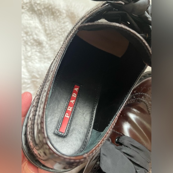 Authentic Prada women’s brogues w/ ribbon laces … Gorgeous!! - Picture 10 of 14